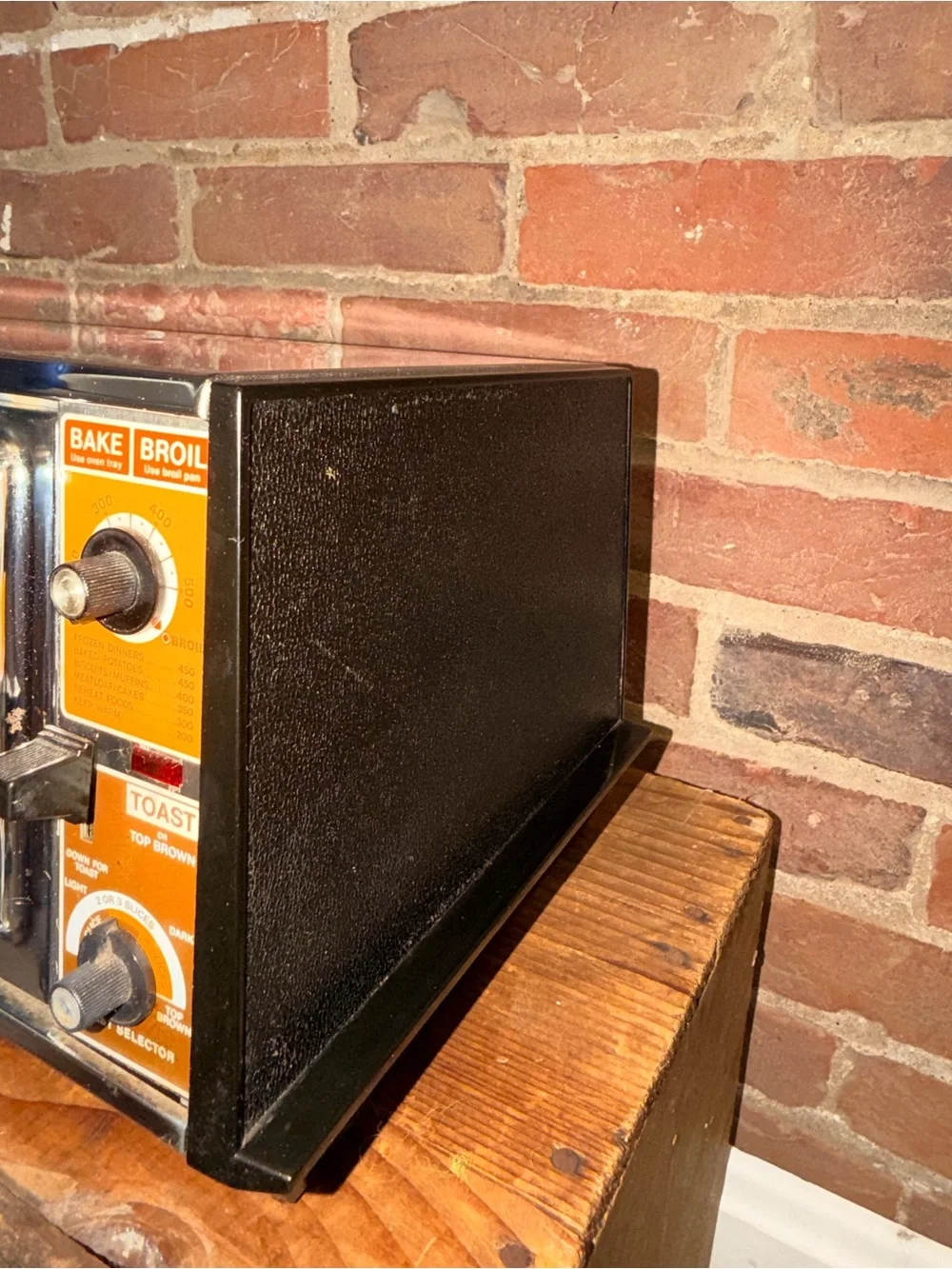 Vintage Toast-R-Oven Countertop Toaster Oven with Orange Accents